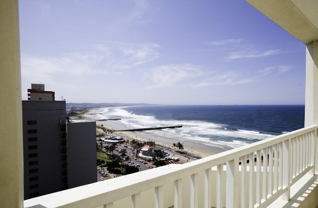 First Group The Palace All-Suite Durban Exterior foto